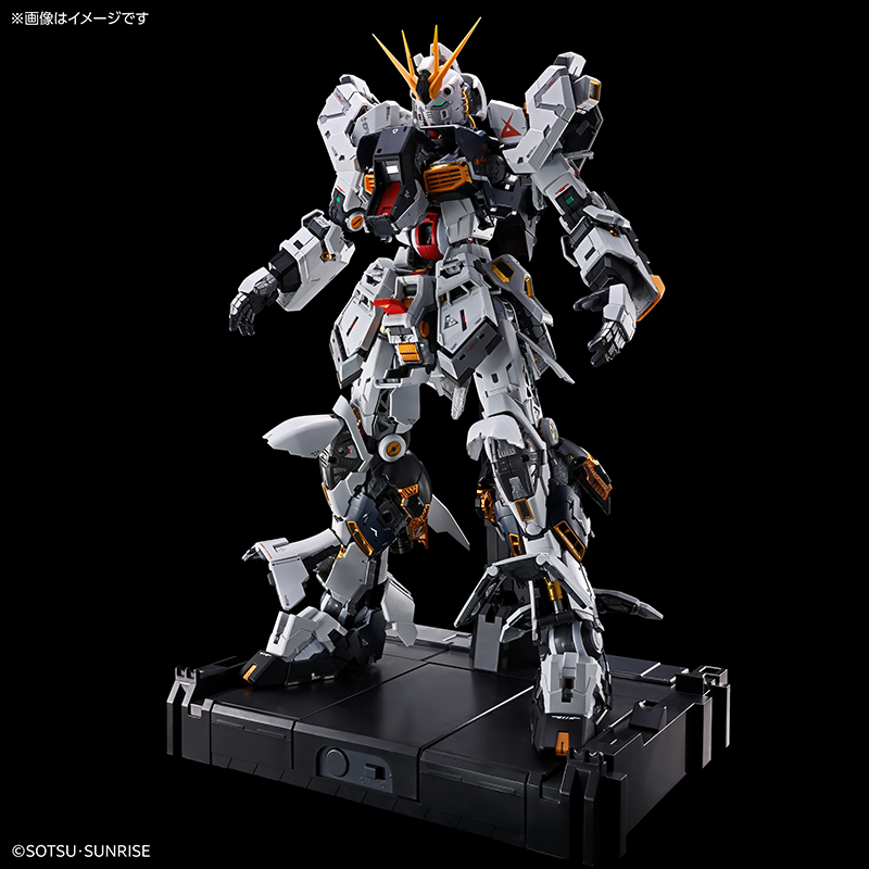 PG UNLEASHED 1/60 νガンダム
